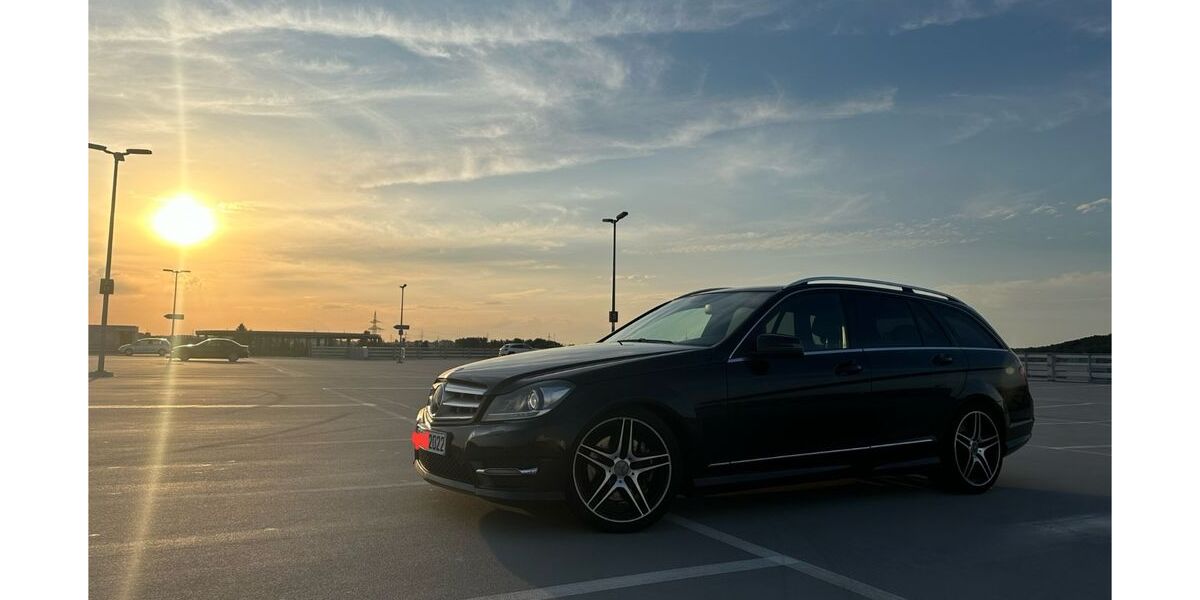 Mercedes-Benz C 250 208.000 km 12.499 &euro; Dagersheim 71034