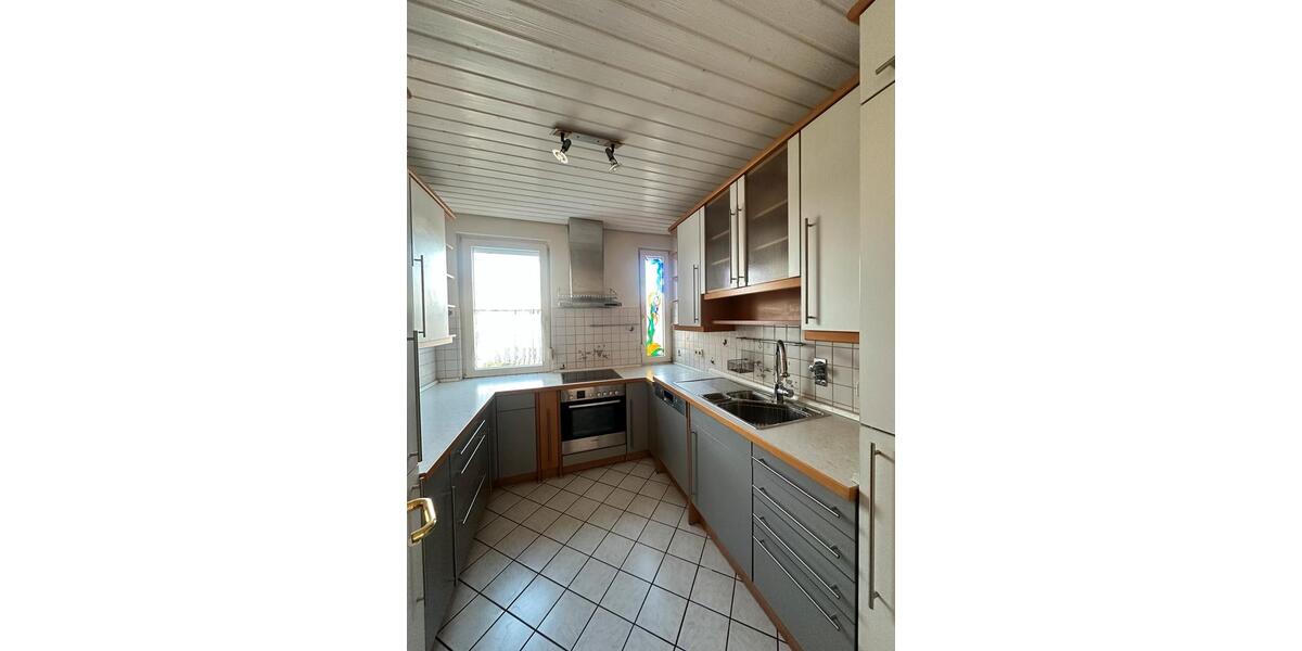 Doppelhaushälfte Reutlingen Sondelfingen - 6 Zimmer, 187 m&sup2;, 2.300&euro; | Angebot:25281451