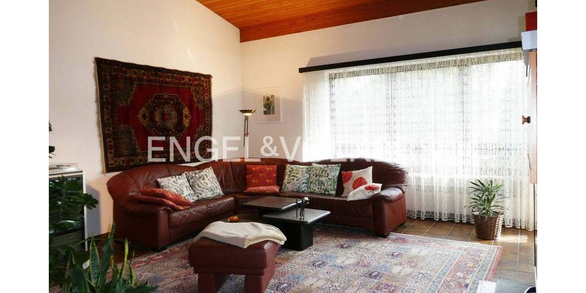 Einfamilienhaus Mössingen-Belsen Belsen - 9 Zimmer, 233 m&sup2;, 765.000&euro; | Angebot:26079923