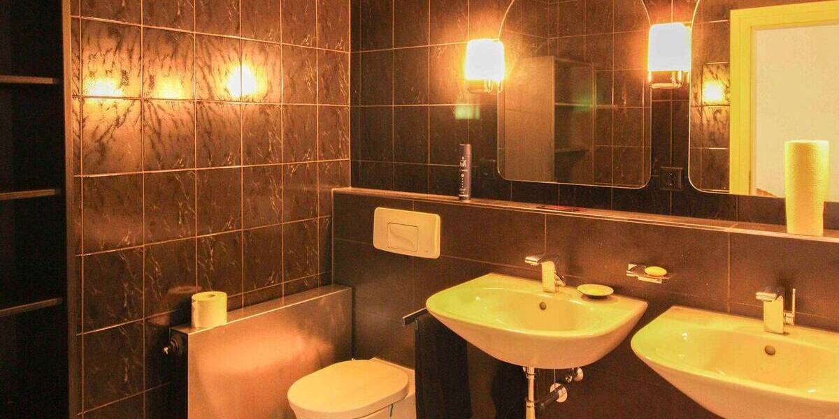Etagenwohnung Reutlingen Innenstadt - 4 Zimmer, 129 m&sup2;, 359.000&euro; | Angebot:26703534
