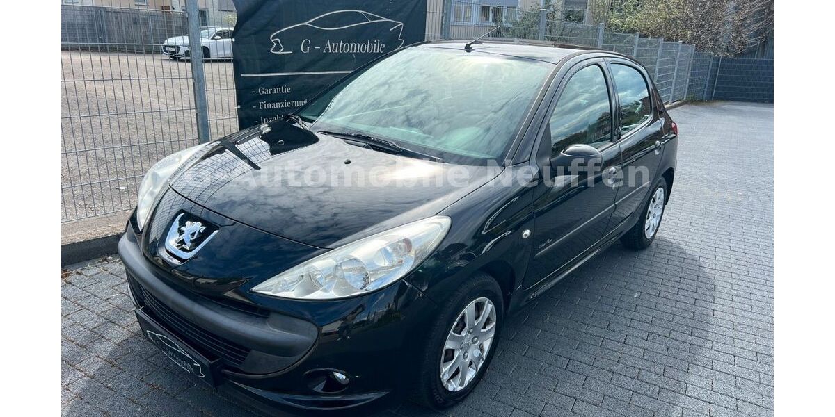 Peugeot 206 114.900 km 3.490 &euro; Neuffen 72639