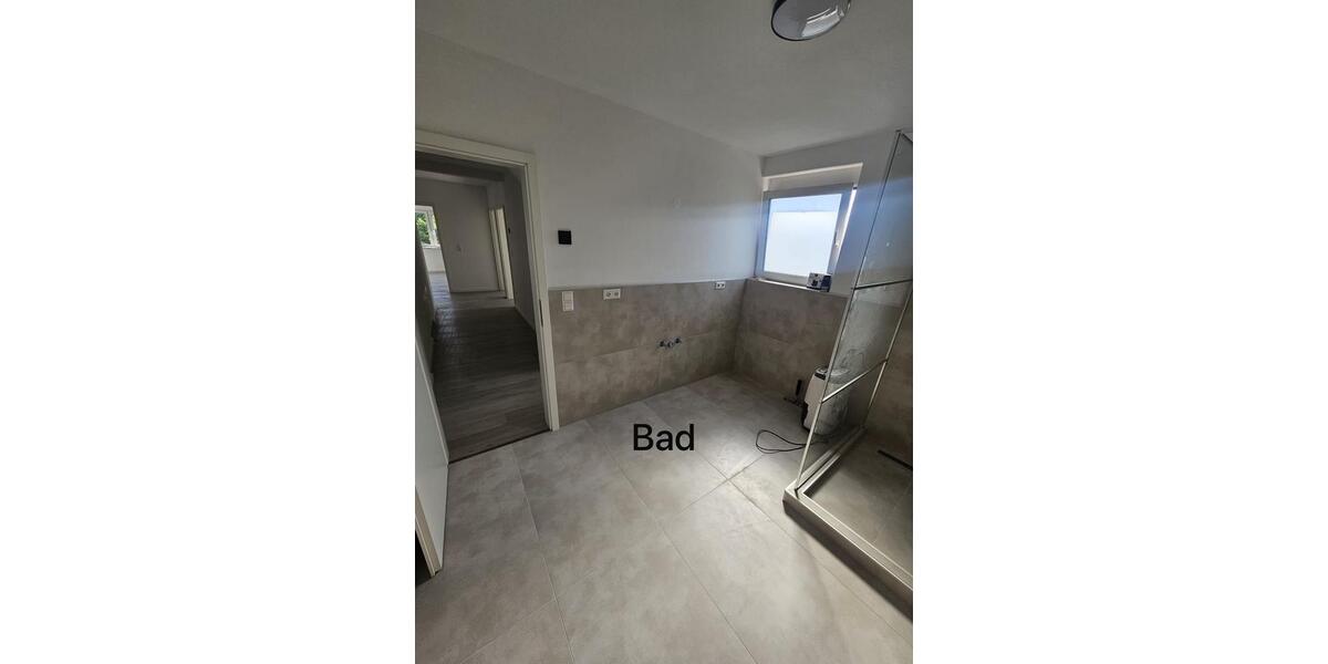 Etagenwohnung Bisingen - 4 Zimmer, 100 m&sup2;, 1.100&euro; | Angebot:27564820