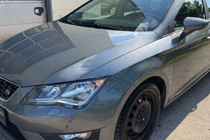 Seat Leon 236.000 km 5.950 &euro; Sindelfingen/Stuttgart 71069