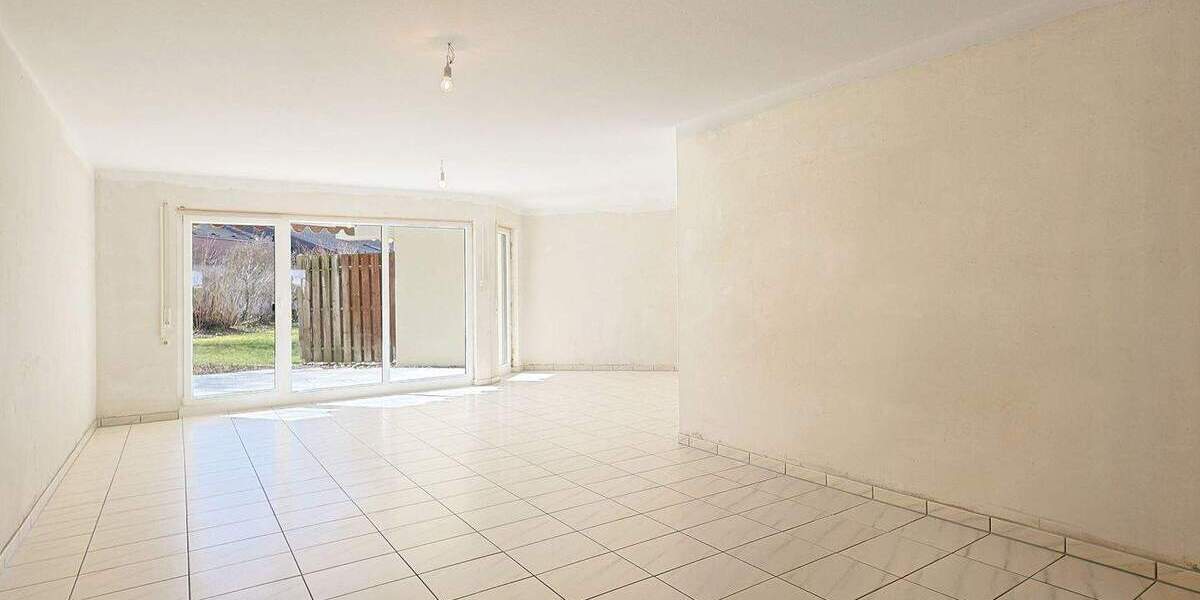 Etagenwohnung Kirchheim unter Teck Kirchheim - 4 Zimmer, 103 m&sup2;, 345.000&euro; | Angebot:25682127