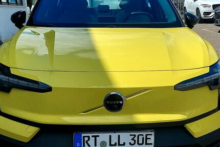 Volvo EX30 15.000 km 43.990 &euro; Reutlingen 72760