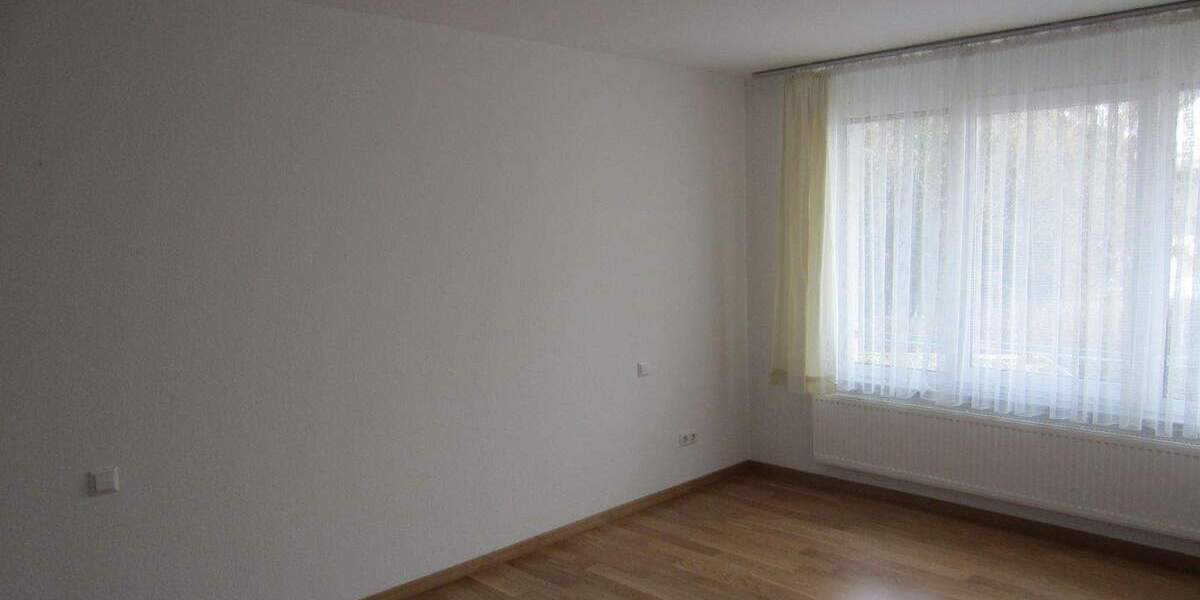 Etagenwohnung Filderstadt Bonlanden - 3 Zimmer, 79 m&sup2;, 975&euro; | Angebot:26555130