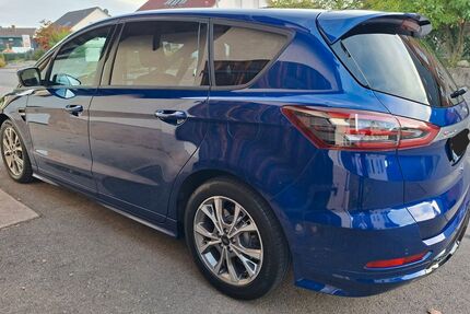 Ford S-Max 63.960 km 22.800 &euro; Neustetten 72149
