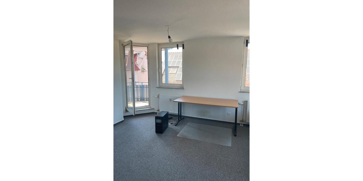 Dachgeschoßwohnung Nürtingen - 1 Zimmer, 41 m&sup2;, 670&euro; | Angebot:25498367