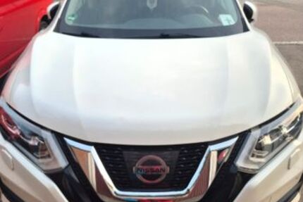 Nissan X-Trail 183.000 km 14.000 &euro; PFULLINGEN 72793