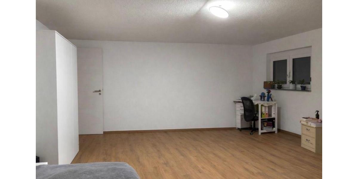 Etagenwohnung Münsingen - 2 Zimmer, 75 m&sup2;, 750&euro; | Angebot:26023495