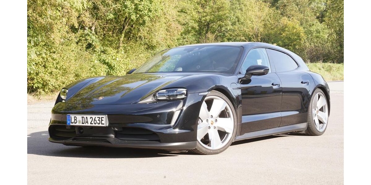 Porsche Taycan 39.000 km 64.000 &euro; Unterensingen 72669