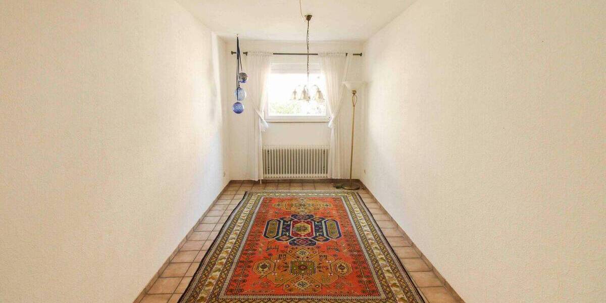 Etagenwohnung Reutlingen Innenstadt - 4 Zimmer, 129 m&sup2;, 359.000&euro; | Angebot:26094092