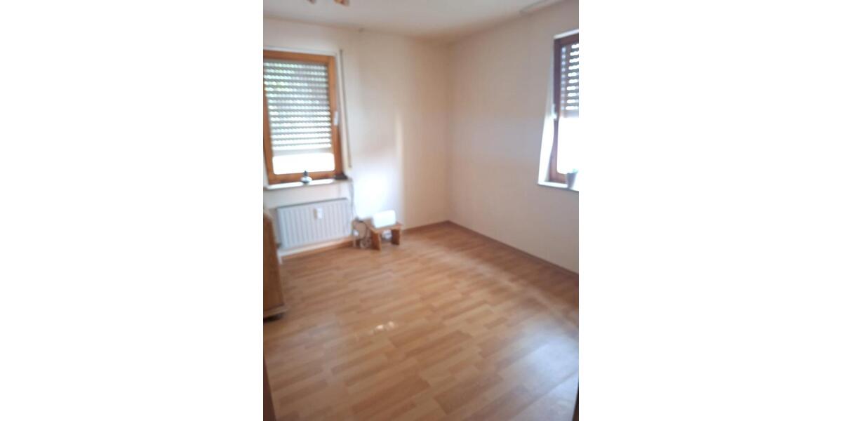 Erdgeschoßwohnung Wernau (Neckar) - 3 Zimmer, 62 m&sup2;, 280.000&euro; | Angebot:27580842