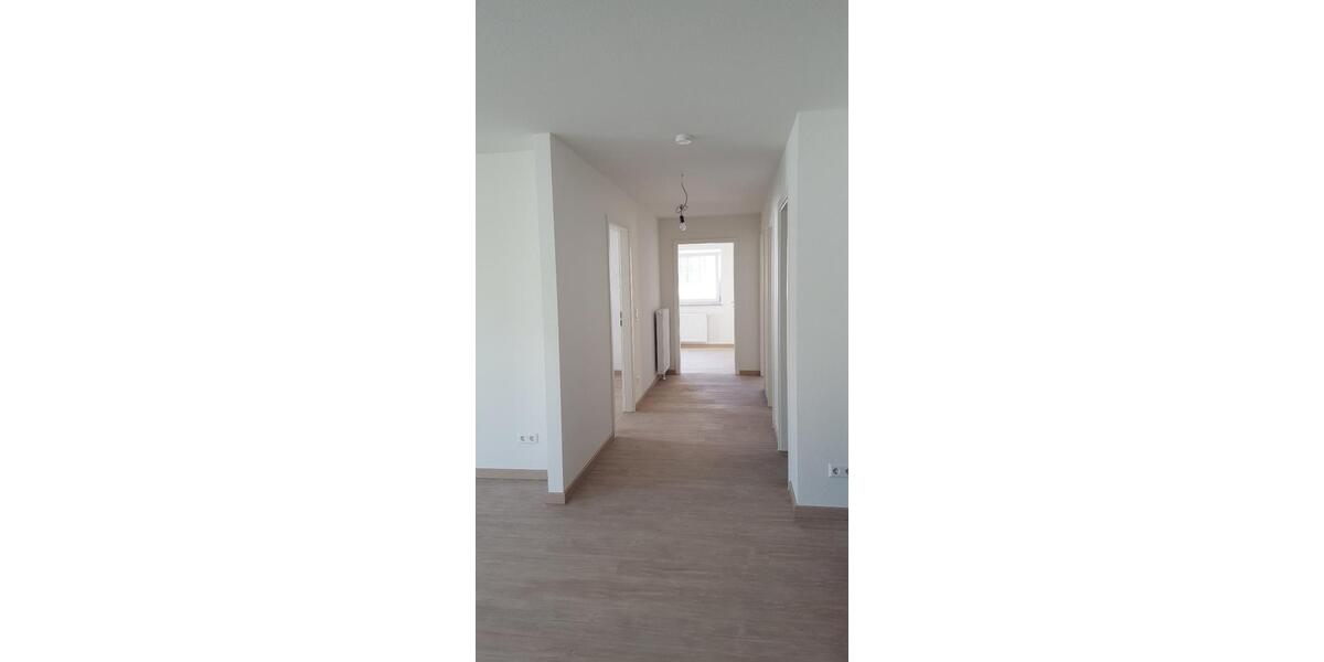 Erdgeschoßwohnung Eningen unter Achalm - 3.5 Zimmer, 107 m&sup2;, 465.000&euro; | Angebot:23428977