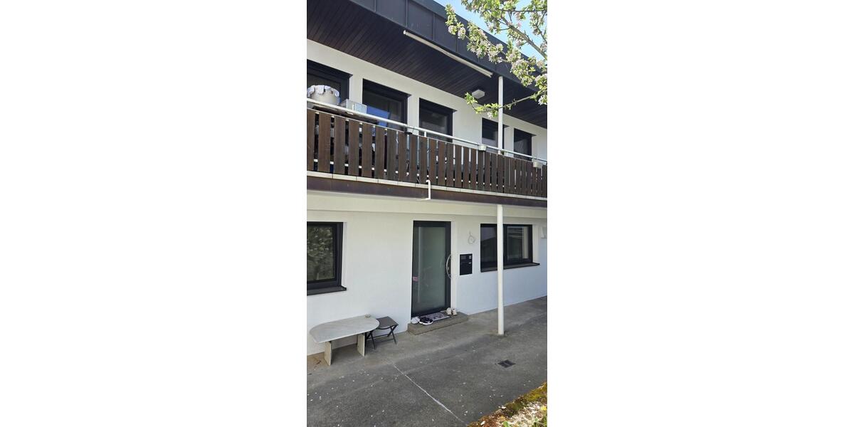 Erdgeschoßwohnung Reutlingen Altenburg - 2 Zimmer, 70 m&sup2;, 780&euro; | Angebot:26279954