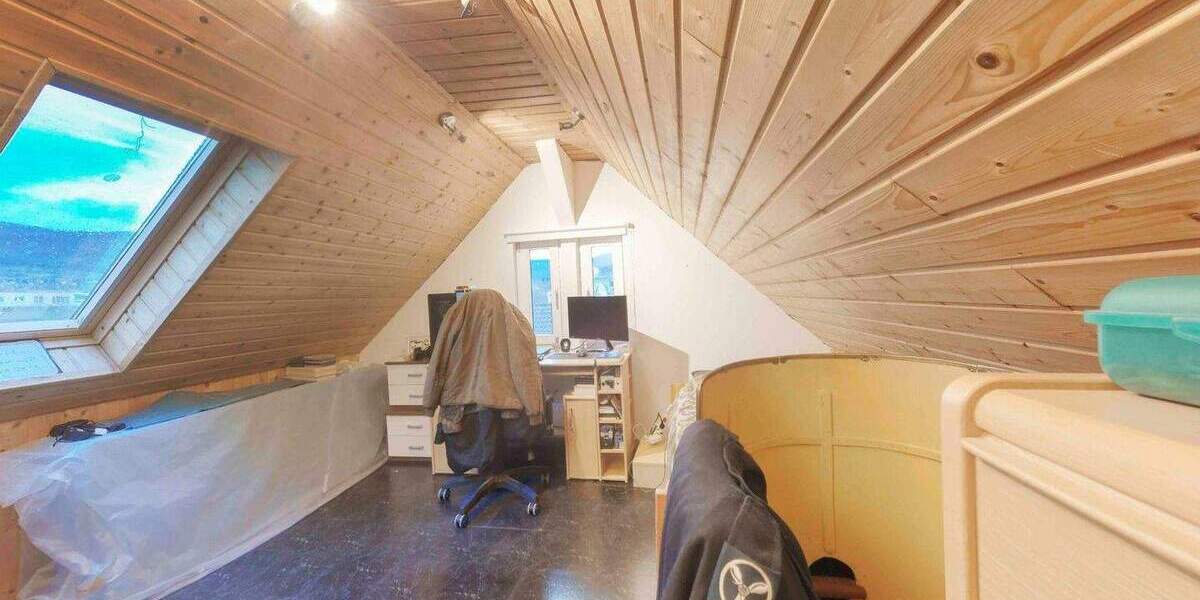 Mehrfamilienhaus, Wohnhaus Pfullingen - 1 Zimmer, 238 m&sup2;, 799.000&euro; | Angebot:25679500