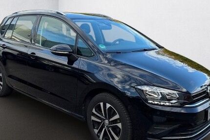 VW Golf Sportsvan 62.139 km 17.490 &euro; Kirchheim/Teck 73230