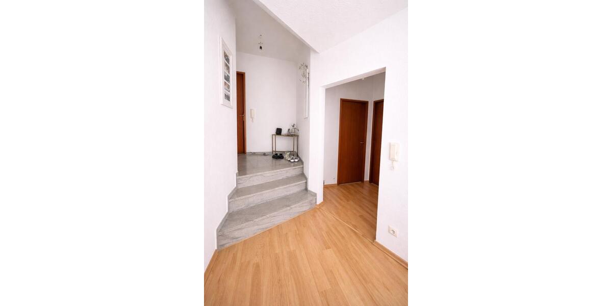 Etagenwohnung Ostfildern - 3 Zimmer, 81 m&sup2;, 385.000&euro; | Angebot:25760809