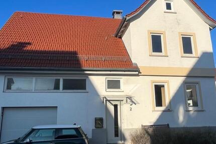 Haus Dettingen unter Teck - 6 Zimmer, 140 m&sup2;, 595.000&euro; | Angebot:26096317