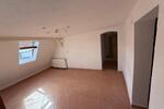 Dachgeschoßwohnung Hechingen - 4 Zimmer, 90 m&sup2;, 1.100&euro; | Angebot:27599751