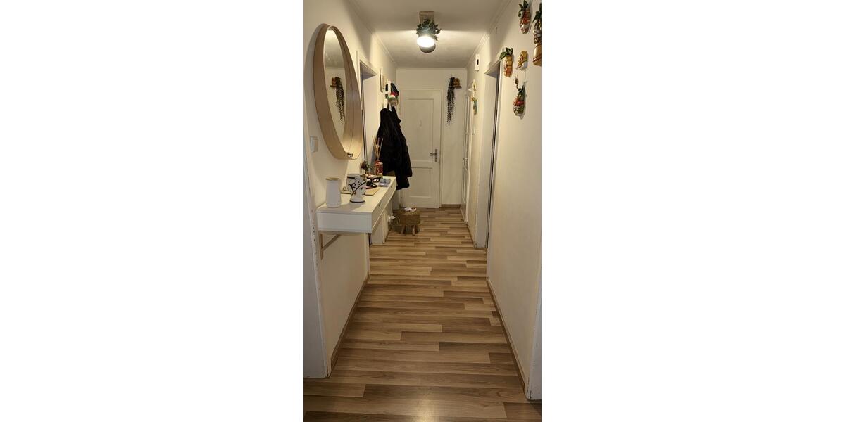 Etagenwohnung Herrenberg - 4 Zimmer, 65 m&sup2;, 1.500&euro; | Angebot:25841316