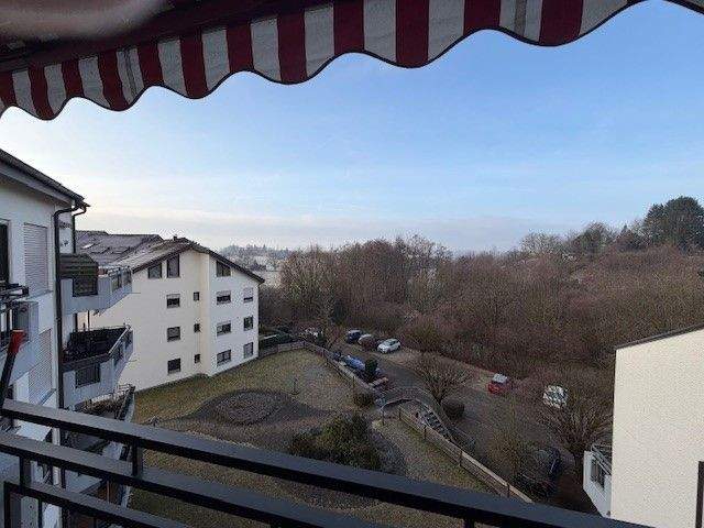 Etagenwohnung Metzingen Neugreuth - 3 Zimmer, 96 m&sup2;, 1.250&euro; | Angebot:25671047