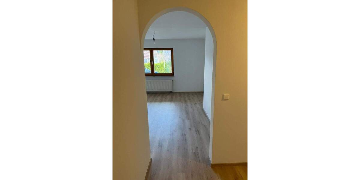 Etagenwohnung Dettingen an der Erms - 2 Zimmer, 46 m&sup2;, 149.000&euro; | Angebot:25817818