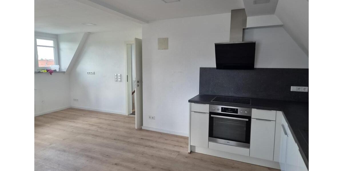 Dachgeschoßwohnung Reutlingen Reutlingen-Betzingen - 2 Zimmer, 60 m&sup2;, 840&euro; | Angebot:27567280