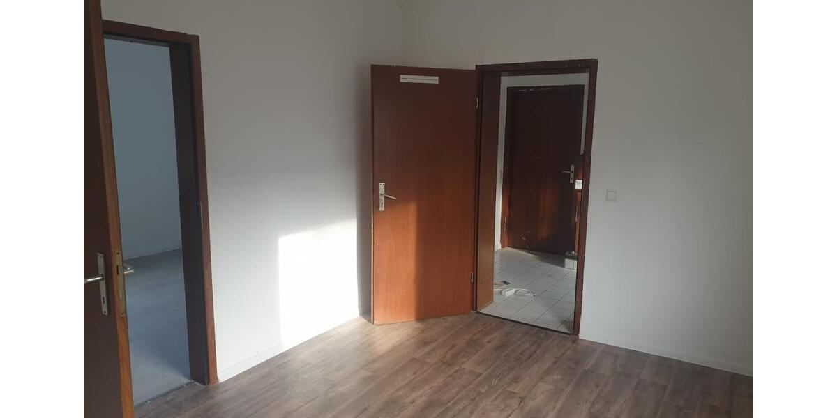 Etagenwohnung Reutlingen Reutlingen (Kernstadt) - 5 Zimmer, 110 m&sup2;, 1.350&euro; | Angebot:24801947