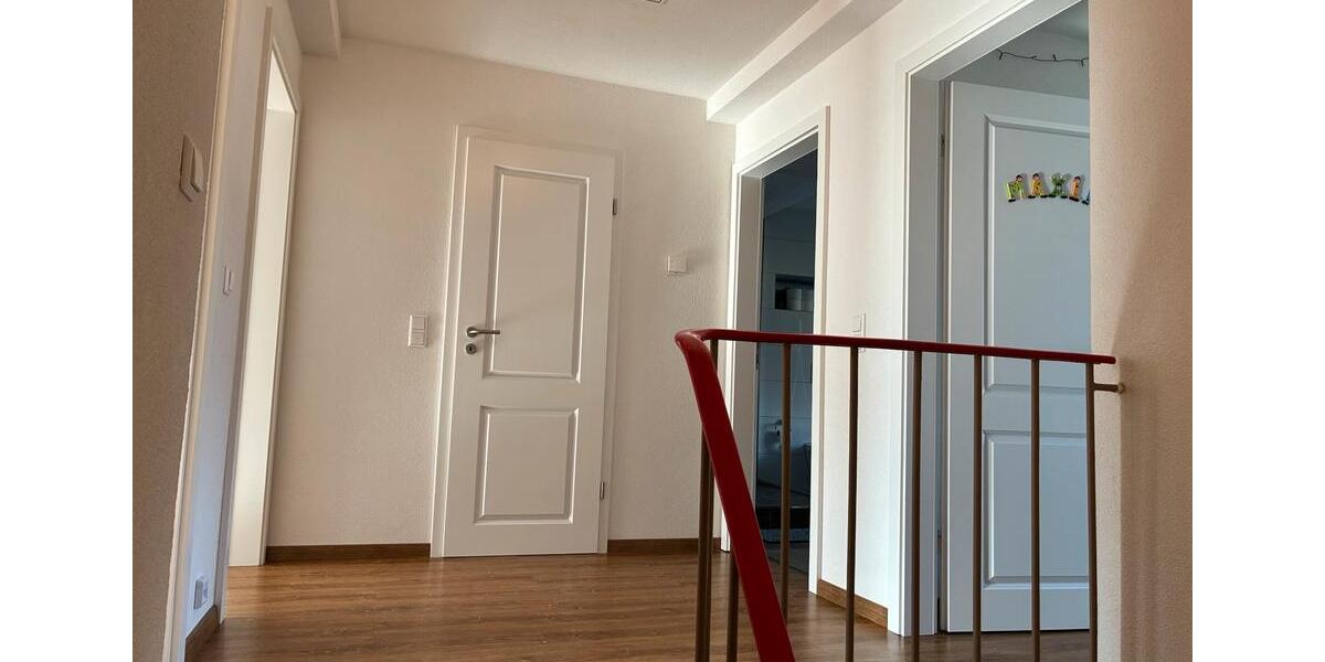 Reihenhaus Metzingen - 5 Zimmer, 112 m&sup2;, 470.000&euro; | Angebot:26083229