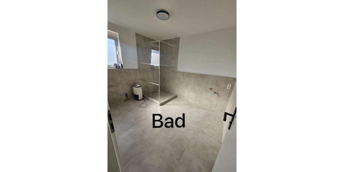 Etagenwohnung Bisingen - 4 Zimmer, 100 m&sup2;, 1.100&euro; | Angebot:27564820