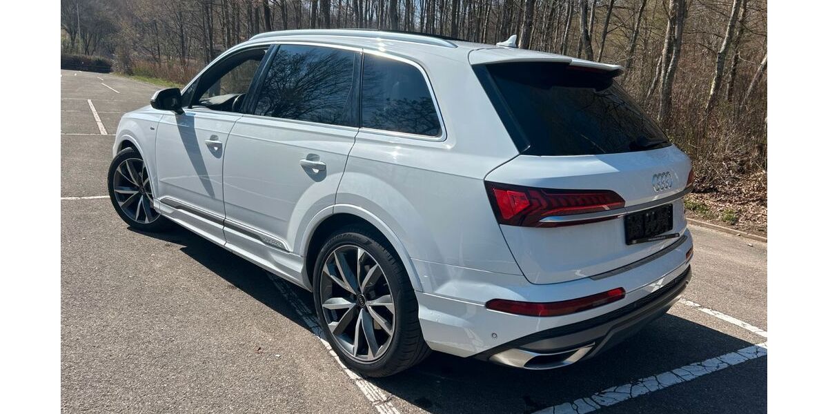 Audi Q7 251.880 km 37.999 &euro; Frickenhausen 72636