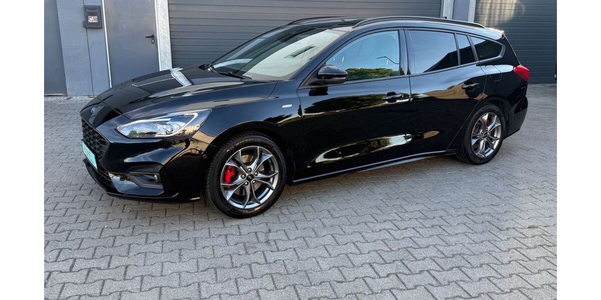 Ford Focus 82.500 km 15.590 &euro; Kirchentellinsfurt 72138