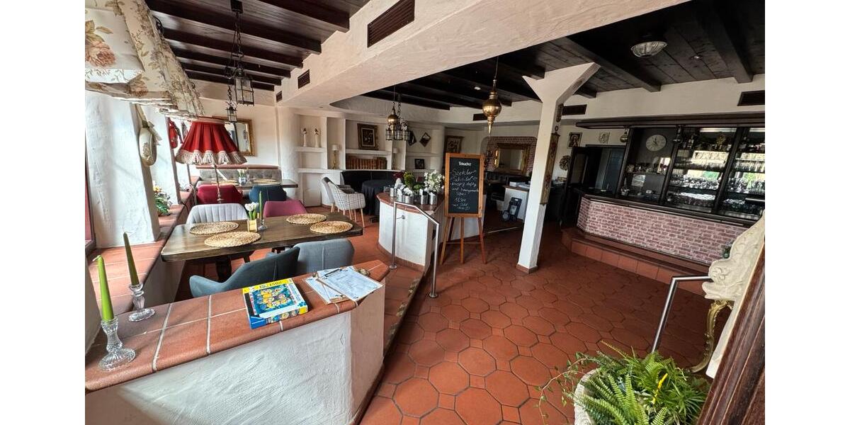 Gewerbeobjekt Herrenberg - 2.500&euro; | Angebot:25211103