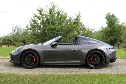 Porsche 992 7.900 km 187.800 &euro; Böblingen 71034