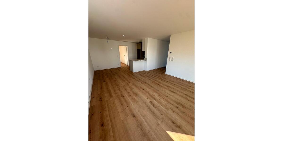 Erdgeschoßwohnung Rottenburg am Neckar - 3 Zimmer, 70 m&sup2;, 930&euro; | Angebot:25903846