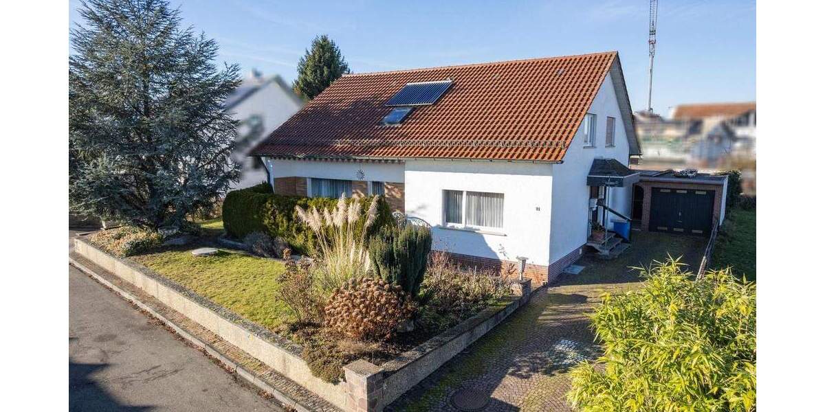 Einfamilienhaus Hechingen - 7 Zimmer, 160 m&sup2;, 449.000&euro; | Angebot:25692964