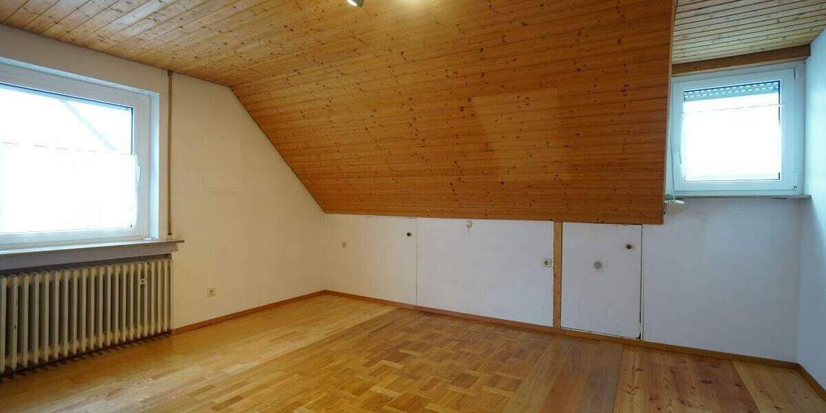 Einfamilienhaus Dettingen an der Erms - 7 Zimmer, 157 m&sup2;, 580.000&euro; | Angebot:25697065