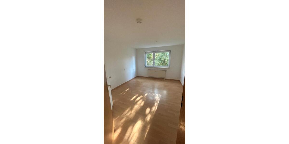 Etagenwohnung Wendlingen am Neckar - 3 Zimmer, 75 m&sup2;, 1.300&euro; | Angebot:25936818