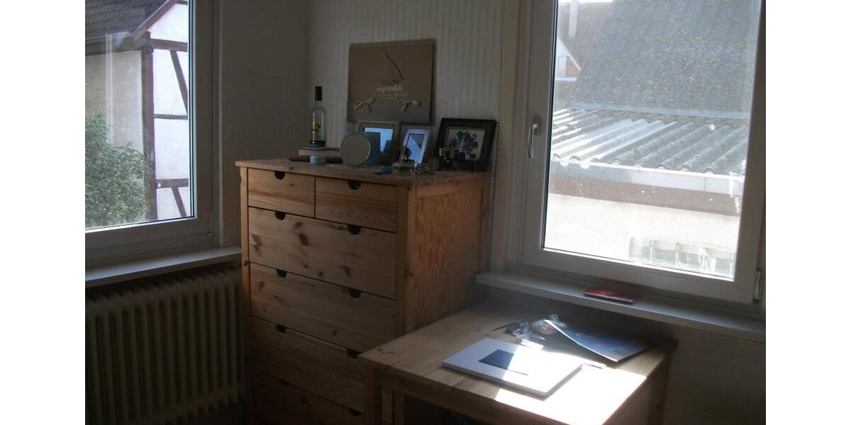 Einfamilienhaus Kusterdingen - 5 Zimmer, 75 m&sup2;, 195.000&euro; | Angebot:25300942