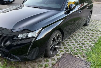 Peugeot 308 14.500 km 18.999 &euro; Sindelfingen 71063