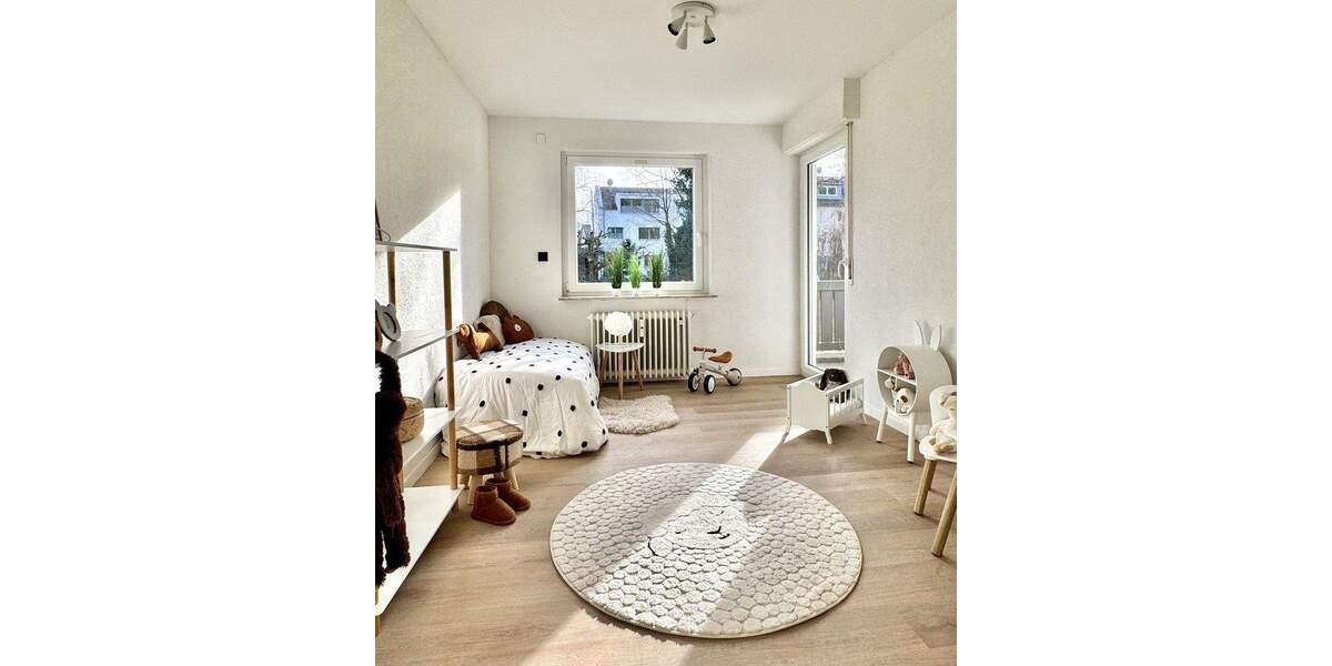 Etagenwohnung Sindelfingen Nord - 4 Zimmer, 94 m&sup2;, 420.000&euro; | Angebot:25771953