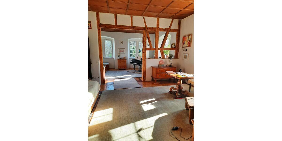Etagenwohnung Ammerbuch - 3 Zimmer, 100 m&sup2;, 1.550&euro; | Angebot:23671884