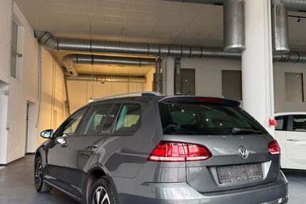 VW Golf 49.360 km 17.550 &euro; Böblingen 71034