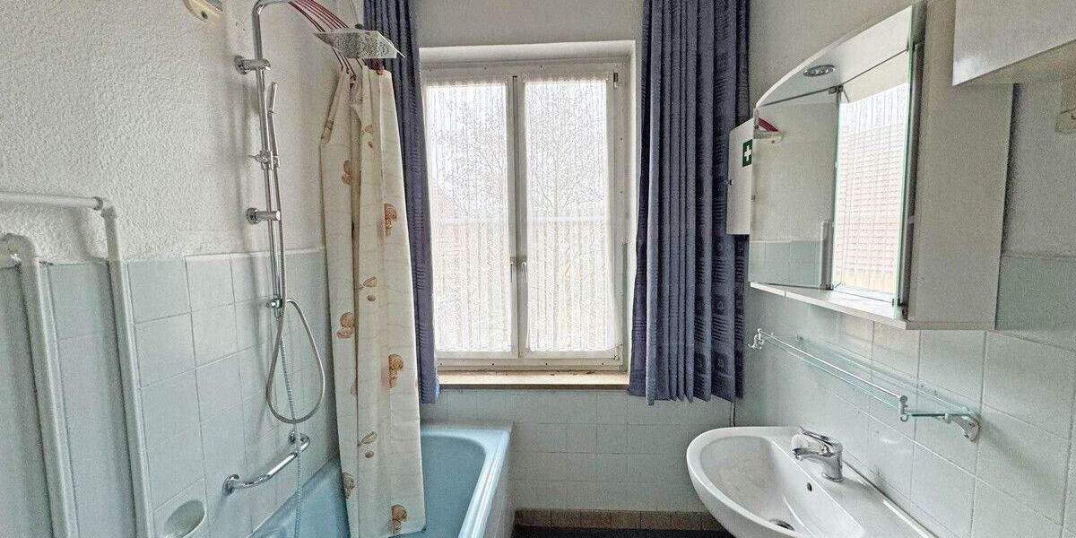 Mehrfamilienhaus, Wohnhaus Münsingen / Böttingen Böttingen - 1 Zimmer, 482 m&sup2;, 290.000&euro; | Angebot:25708163