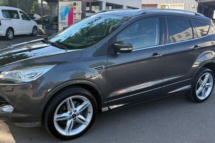 Ford Kuga 155.000 km 10.900 &euro; Kirchheim Teck 73230