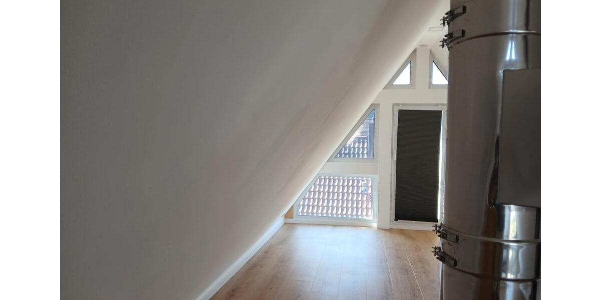 Dachgeschoßwohnung Reutlingen Reutlingen-Betzingen - 2 Zimmer, 60 m&sup2;, 840&euro; | Angebot:27567280