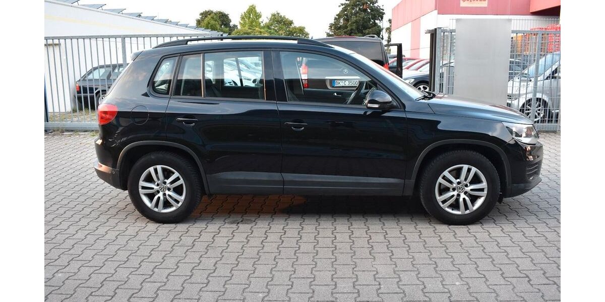 VW Tiguan 37.000 km 12.900 &euro; Altenriet 72657
