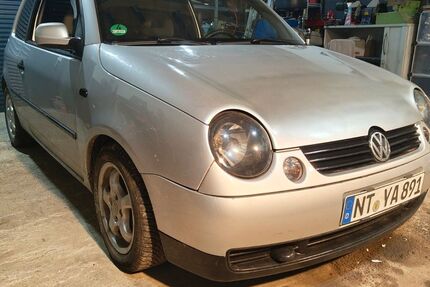 VW Lupo 259.000 km 2.250 &euro; Neckartenzlingen 72654
