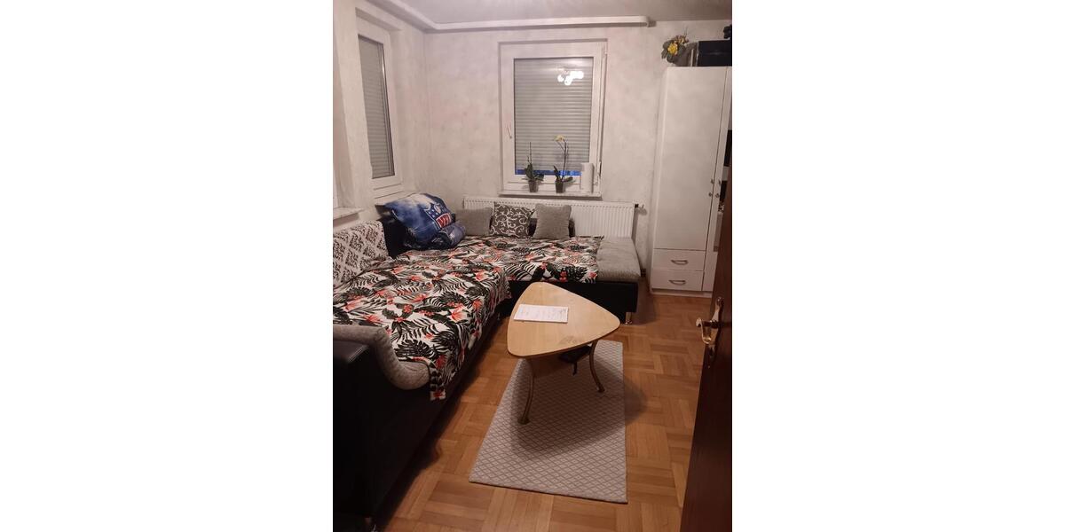 Etagenwohnung Burladingen - 3 Zimmer, 75 m&sup2;, 700&euro; | Angebot:25085081
